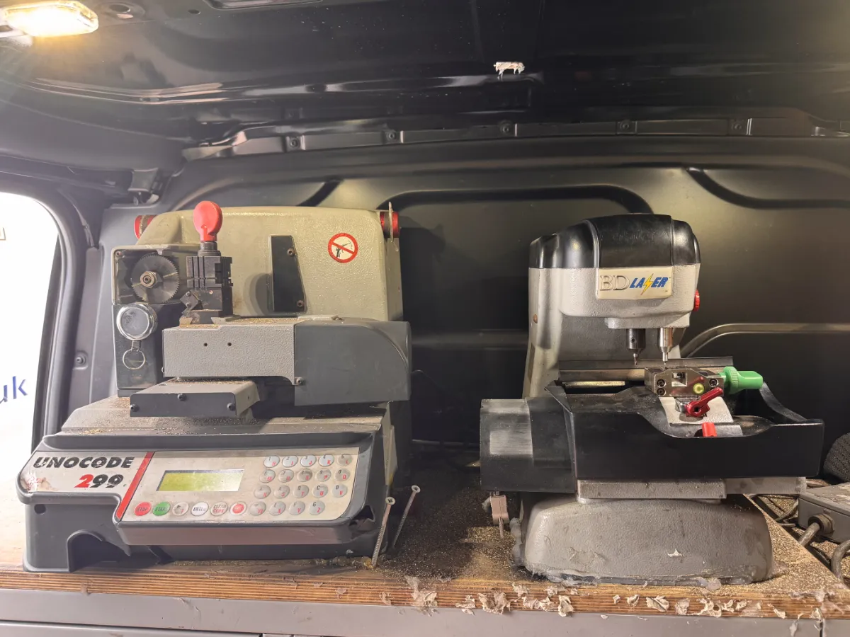 Key cutting machines